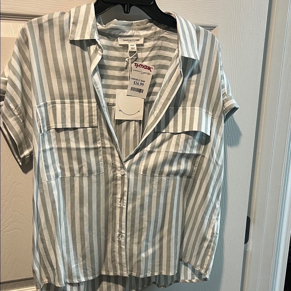 beachlunchlounge Gray and White Striped Blouse